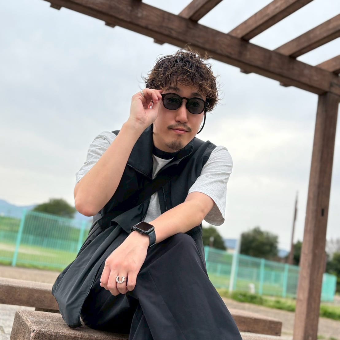 morita — ベンチに座って