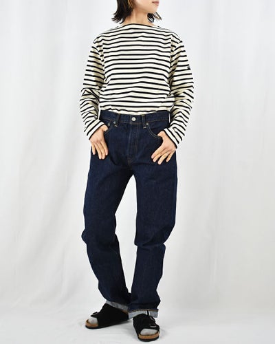 000000000153-08.jpg?size=m&w= 