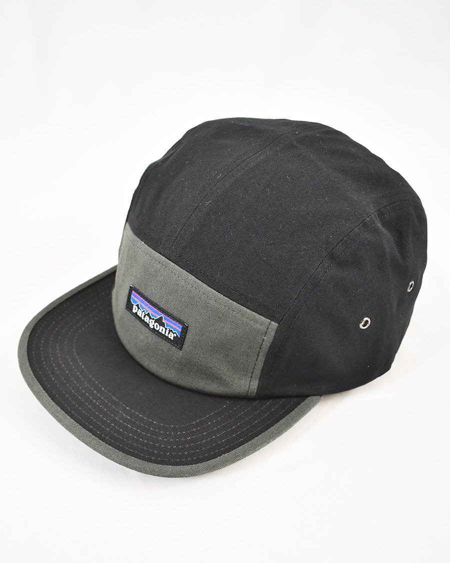 帽子 | FRENCH Bleu .rooms