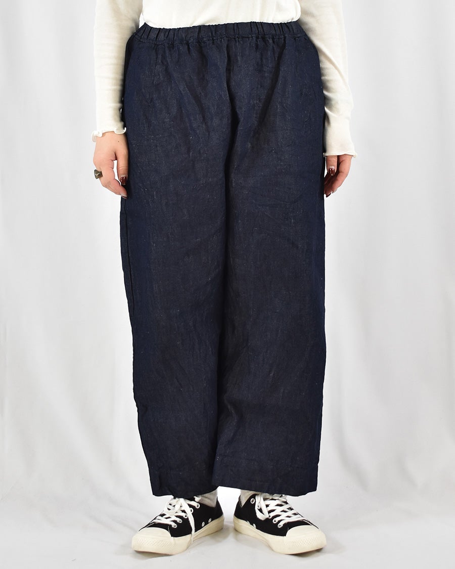 Gauze# ライトデニムアトリエパンツ | FRENCH Bleu .rooms