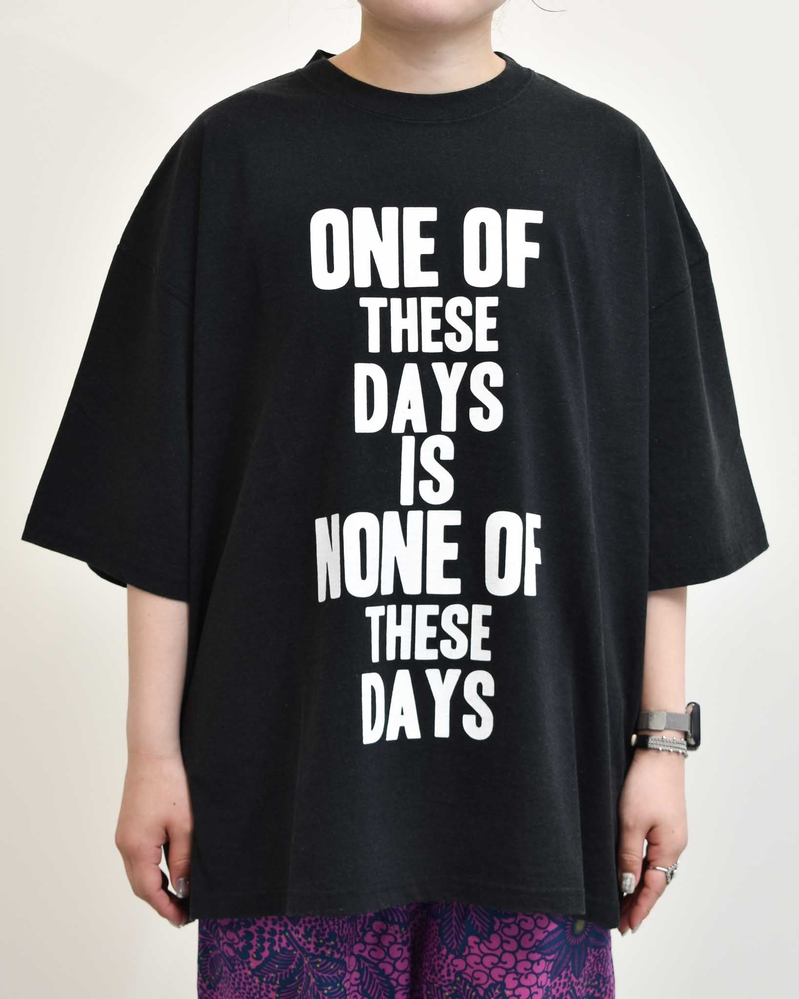 TROIS ビッグシルエットTシャツ ONE OF | FRENCH Bleu .rooms