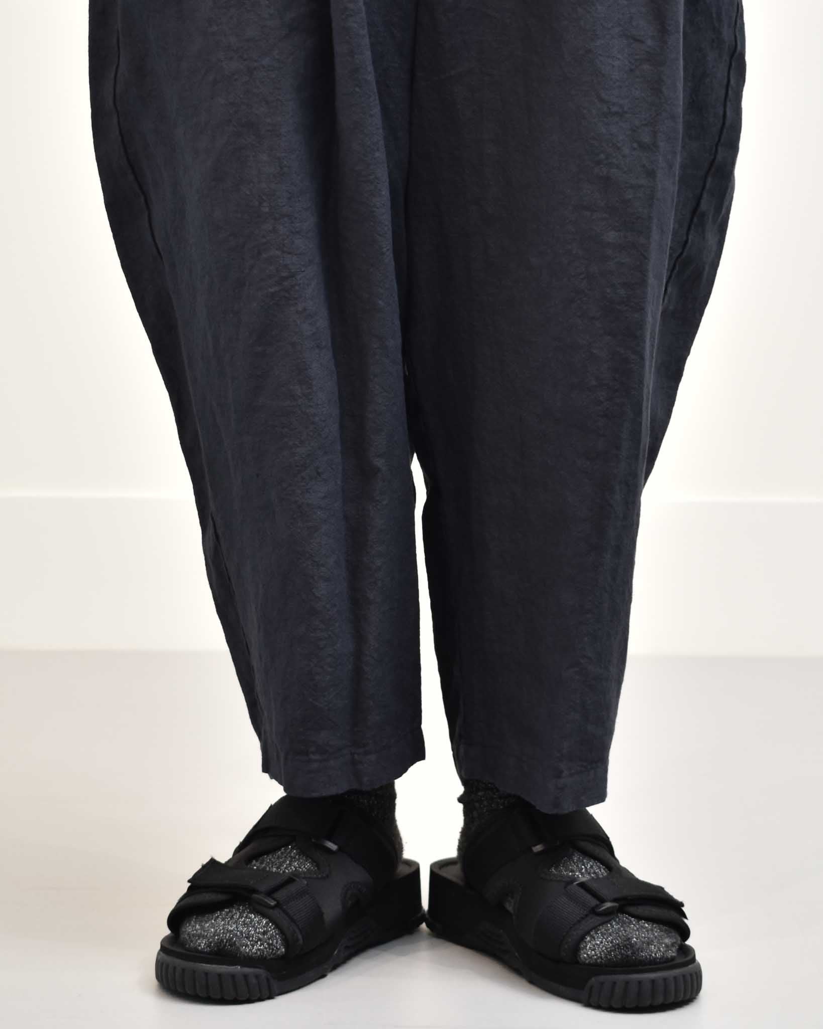 motomi.m リネンカーブパンツ | FRENCH Bleu .rooms motomi.m リネンカーブパンツ | FRENCH Bleu .rooms